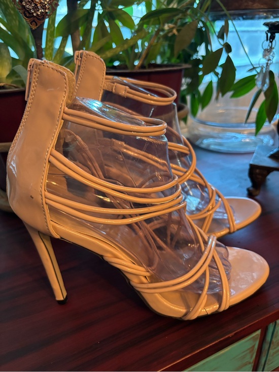 Shoes - Women's Nude Strappy High Heel Sandals 11